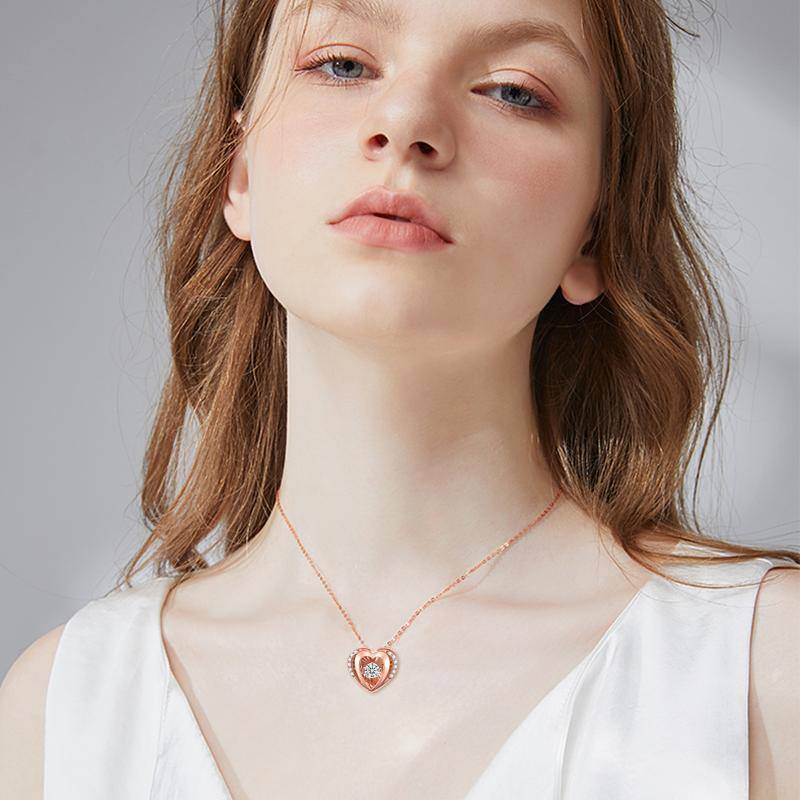 Collier avec pendentif en forme de cœur et de zircone cubique circulaire en or rose 18 carats pour femme-2