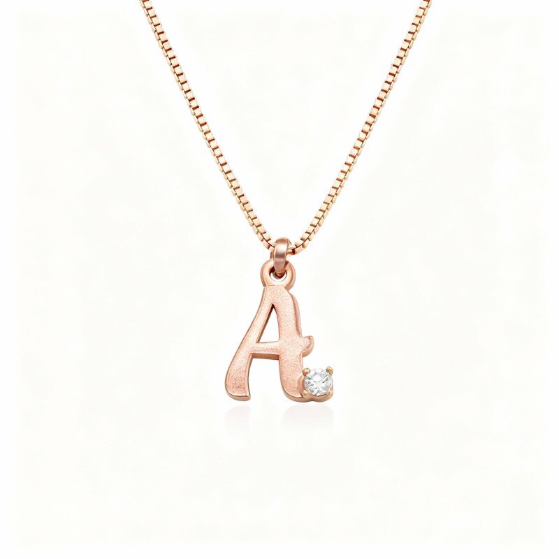 Collar con colgante personalizado con inicial en oro rosa de 14 quilates y diamante creado en laboratorio-1