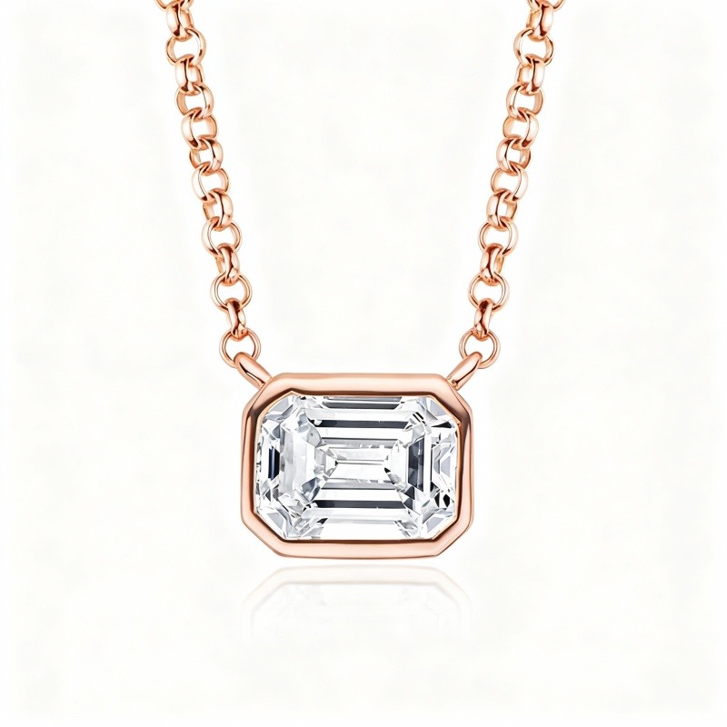 Collier pendentif carré en or rose 18 carats et diamants de laboratoire-1