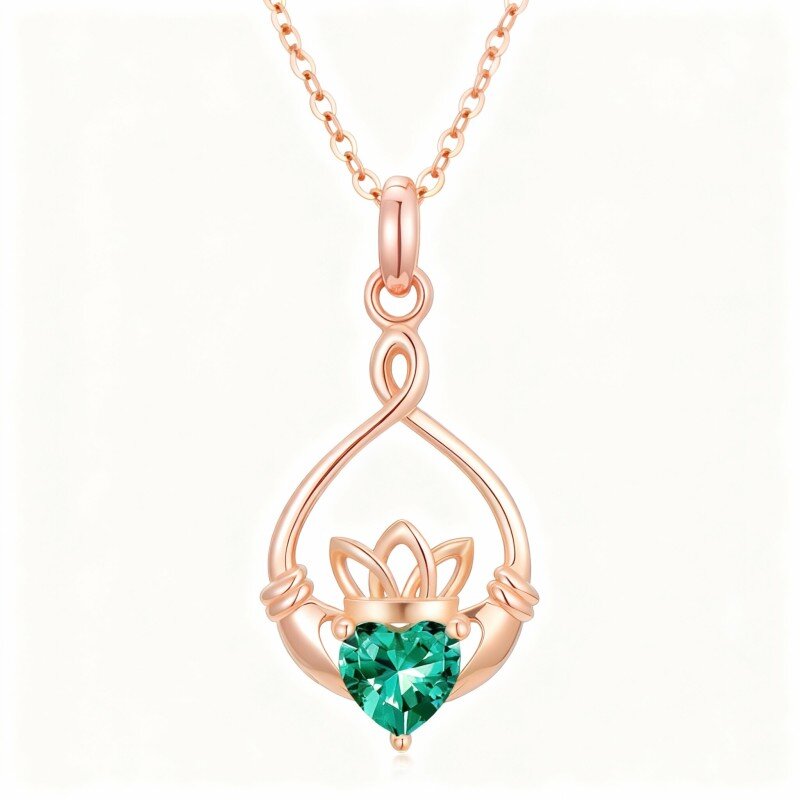 Collar con colgante Claddagh personalizado de oro rosa de 14 quilates con circonita cúbica y piedra natal-1