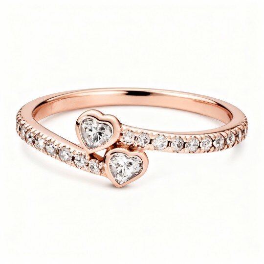 10K Roségold-Ring mit Zirkonia, personalisierter Gravur und Herzform