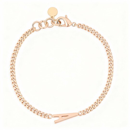 Pulsera con dije de inicial personalizada en oro rosa de 10 quilates
