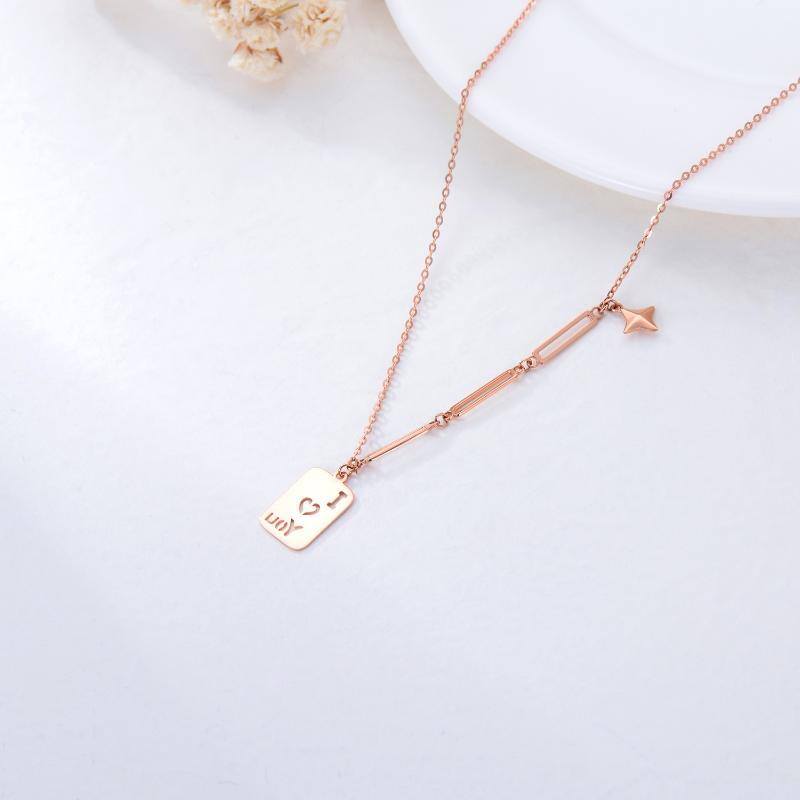 Collier à pendentif carré en or rose 18K avec mot gravé-4