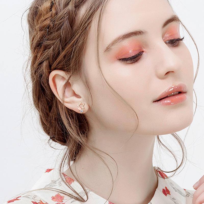 10K White Gold Cubic Zirconia Star Stud Earrings-2