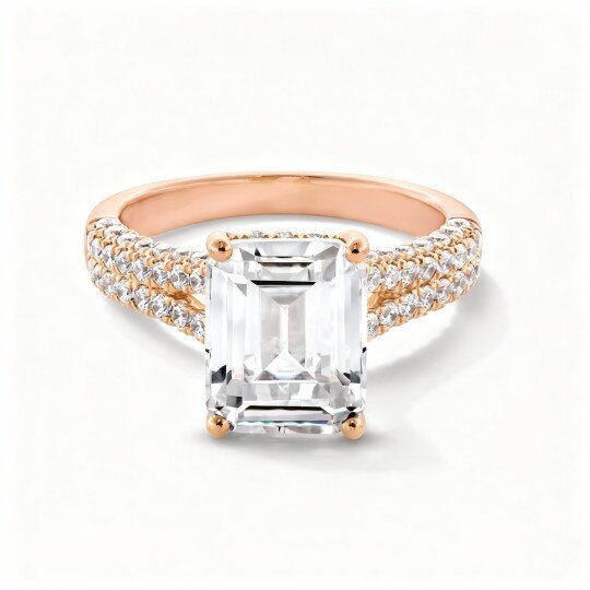 Bague de fiançailles sur mesure en or rose 10 carats, sertie d'un diamant de laboratoire taille émeraude de 1 à 3,5 carats, couleur D, pureté VVS1, certifié 3EX IGI.