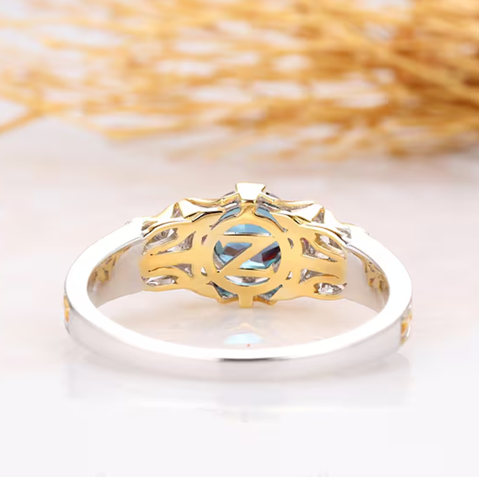 Anillo de compromiso con la Trifuerza de Zelda de alejandrita de corte redondo en oro bicolor de 10 quilates y piedra de nacimiento de junio para ella.-3