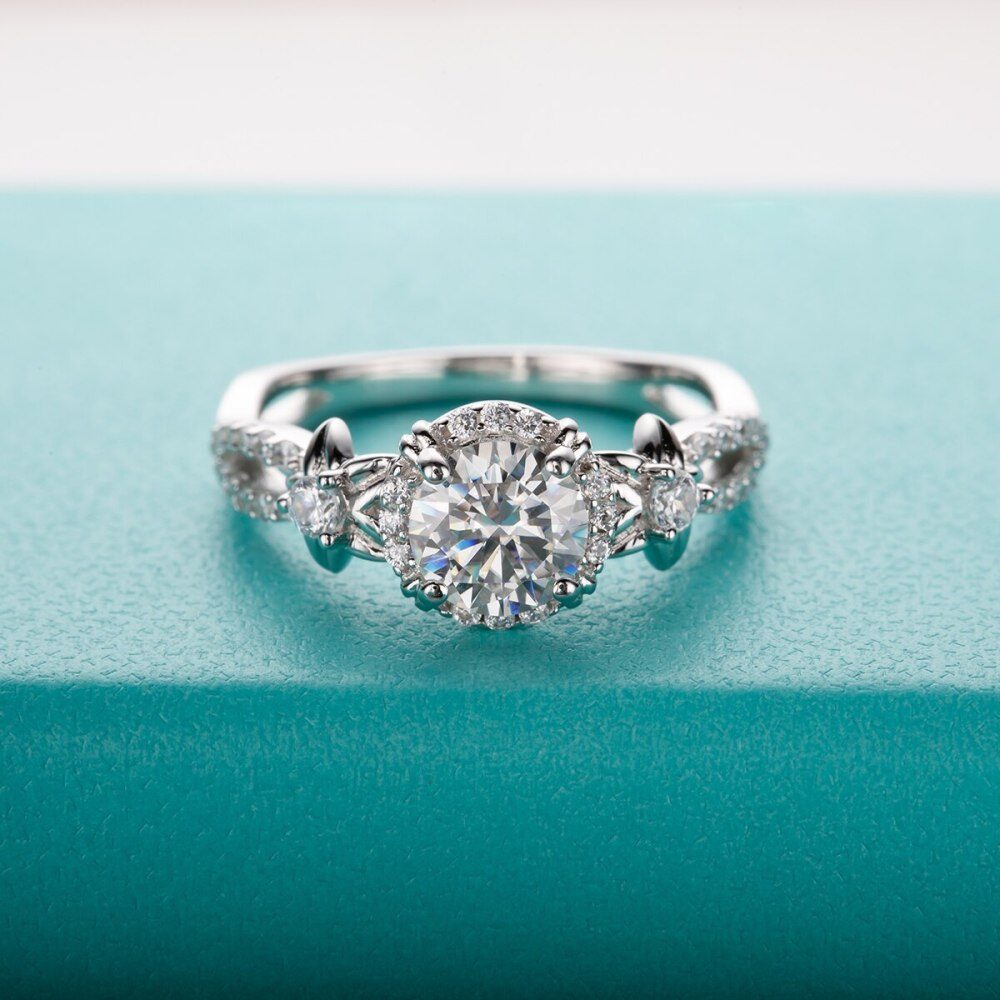 10K Gold 1.5 to 5 CT Round Moissanite Engagement Ring-3