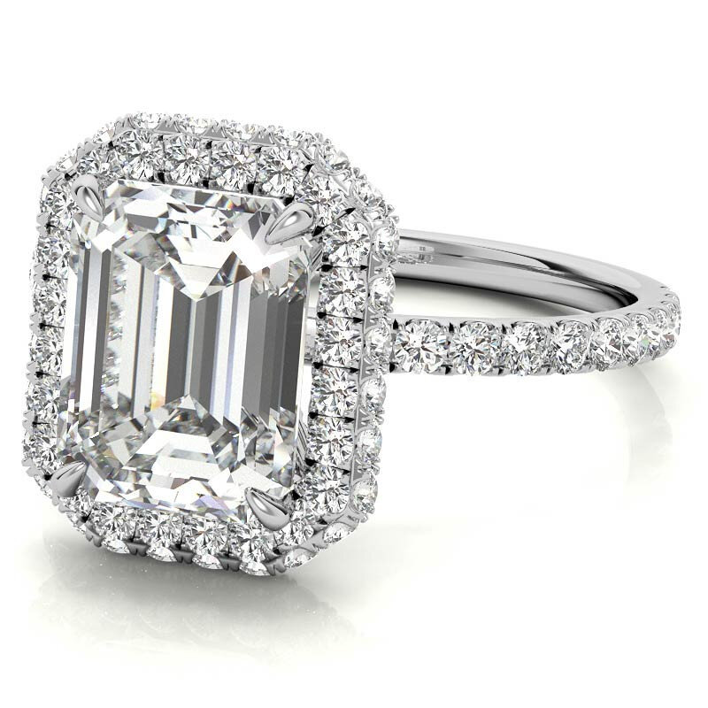 Anillo de compromiso de moissanita de talla esmeralda en oro blanco de 10 quilates-3