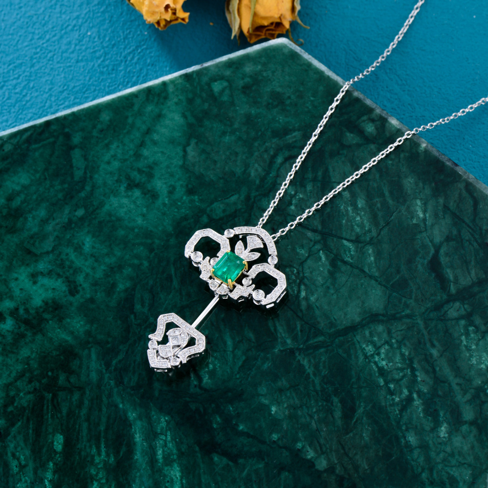 10K White Gold Emerald Key Pendant Necklace-5
