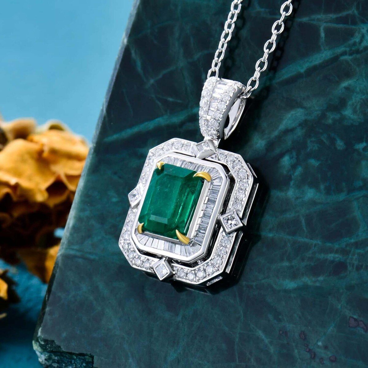 18K White Gold Emerald Square Rolo Chain Necklace for Women-5