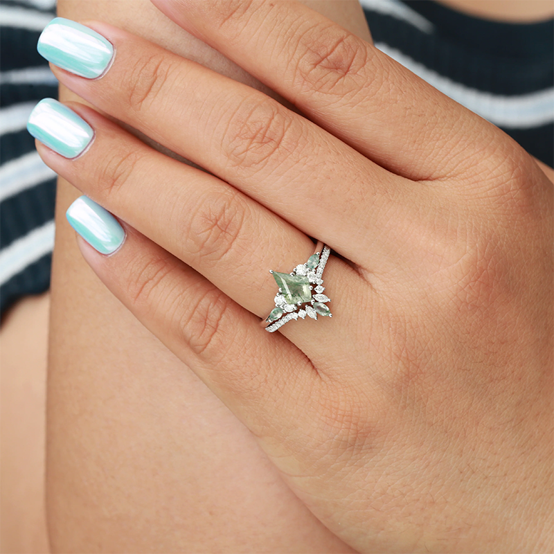 Anillo de compromiso de plata de ley con ágata musgosa tallada en forma de cometa-2