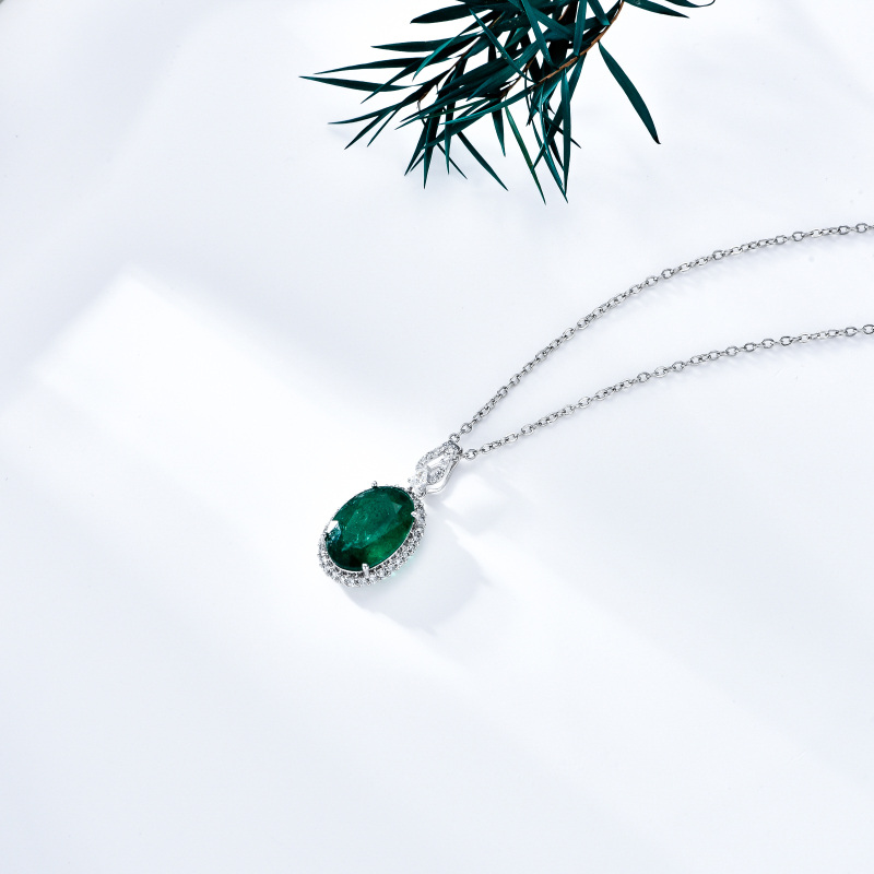 18K White Gold Oval Shaped Emerald Round Pendant Necklace-4