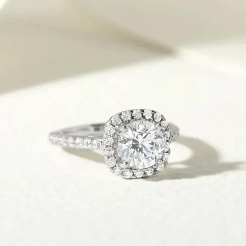 Sterling zilveren prinses-vierkant gevormde Moissanite gepersonaliseerde gravure & paar verlovingsring-4