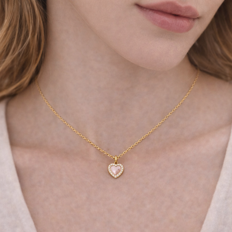 Collar colgante de corazón de oro de 14 quilates con cristales y moissanita-2