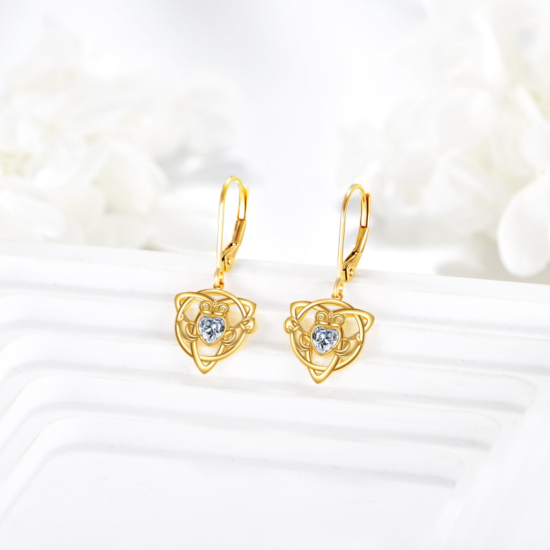 Claddagh-Tropfenohrringe aus 10 Karat Gold mit Zirkonia-4