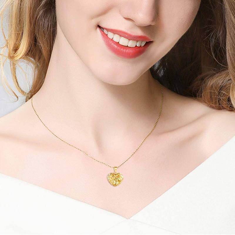 Collier en or 14K avec pendentif filigrane en forme de cœur taillé en diamant-2