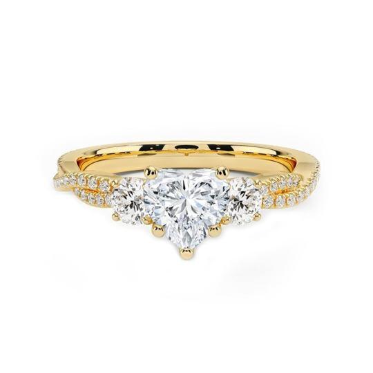 Anillo de compromiso de oro de 14 quilates con moissanita cortada en forma de corazón