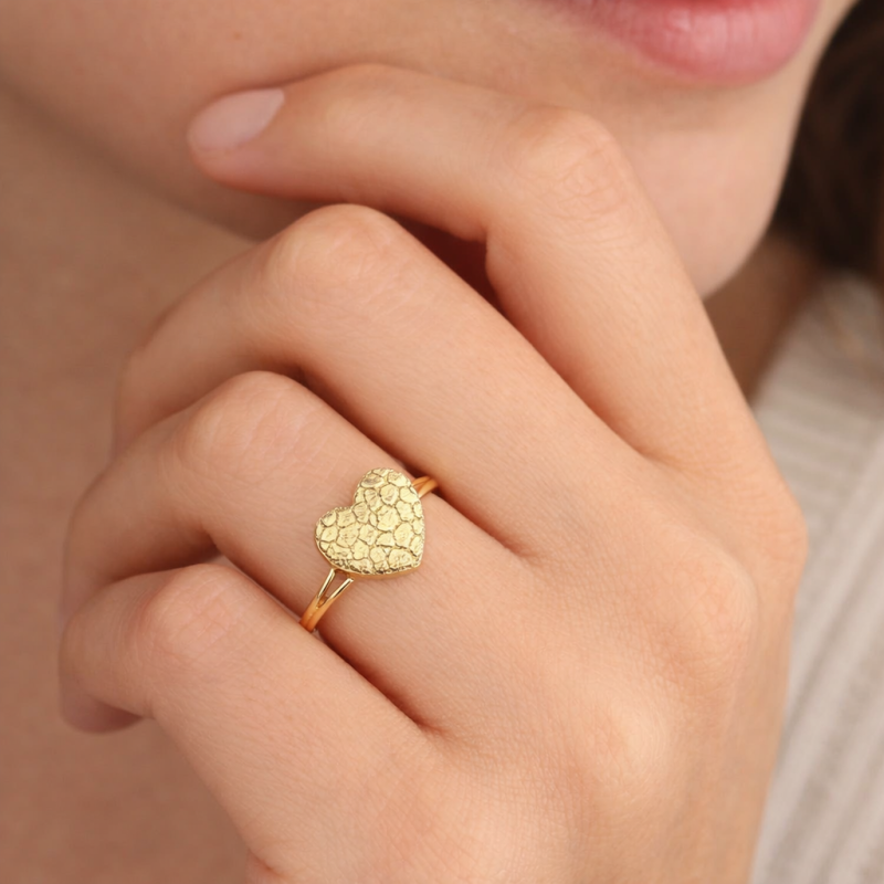 Anillo de pepita en forma de corazón de oro de 14 quilates-2