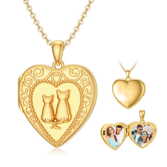 Collar con medallón fotográfico personalizado de gato y corazón con foto grabada en plata de ley bañada en oro amarillo