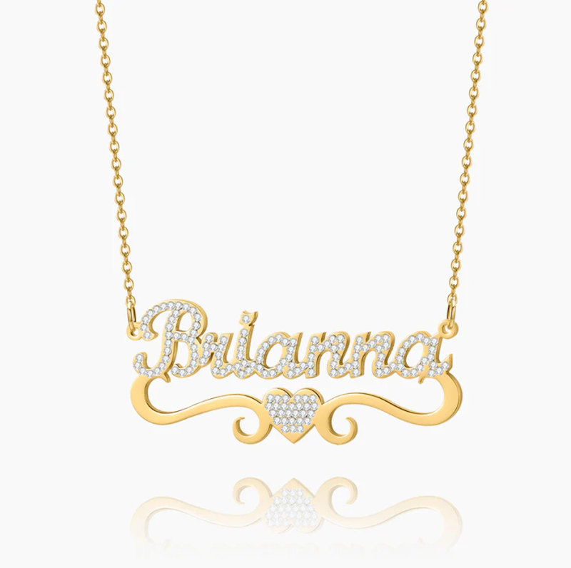 Collar personalizado con nombre en forma de corazón escarchado de oro de 10 quilates-1