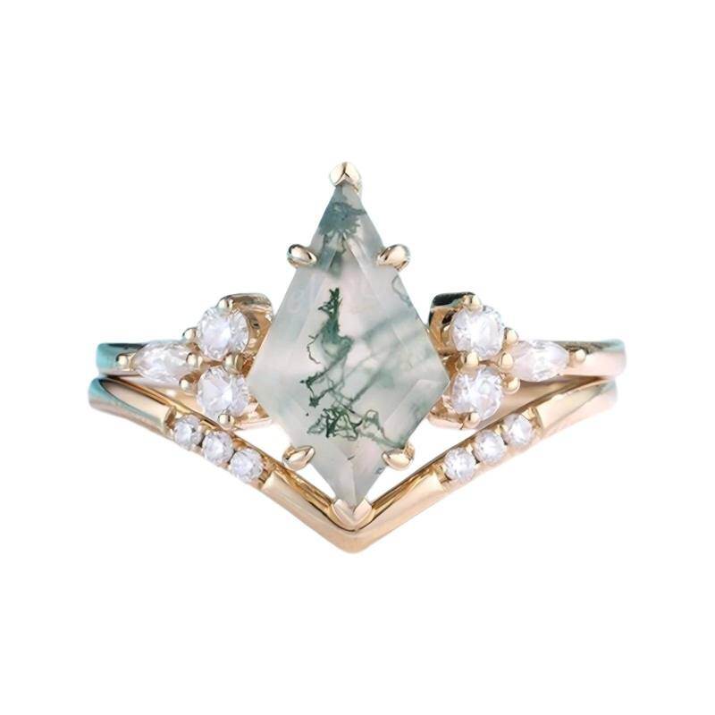 Anillo de compromiso de plata de ley con ágata musgosa bañada en oro amarillo y grabado personalizado.-18