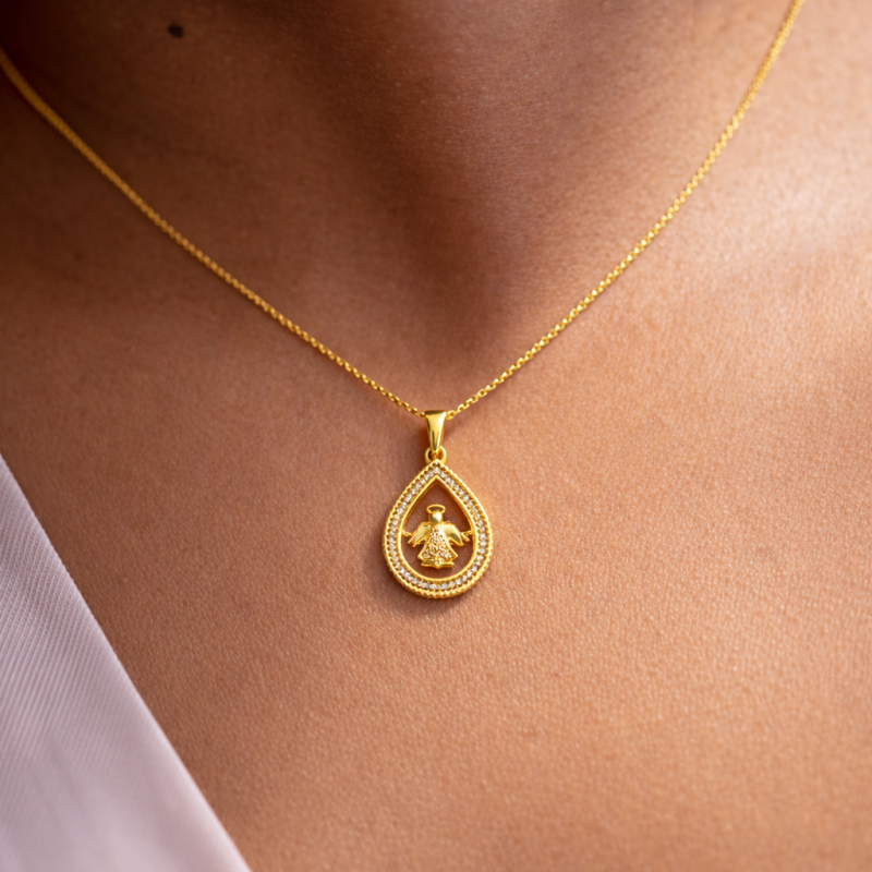 18K Gold Moissanite Angel Wing Pendant Necklace-3