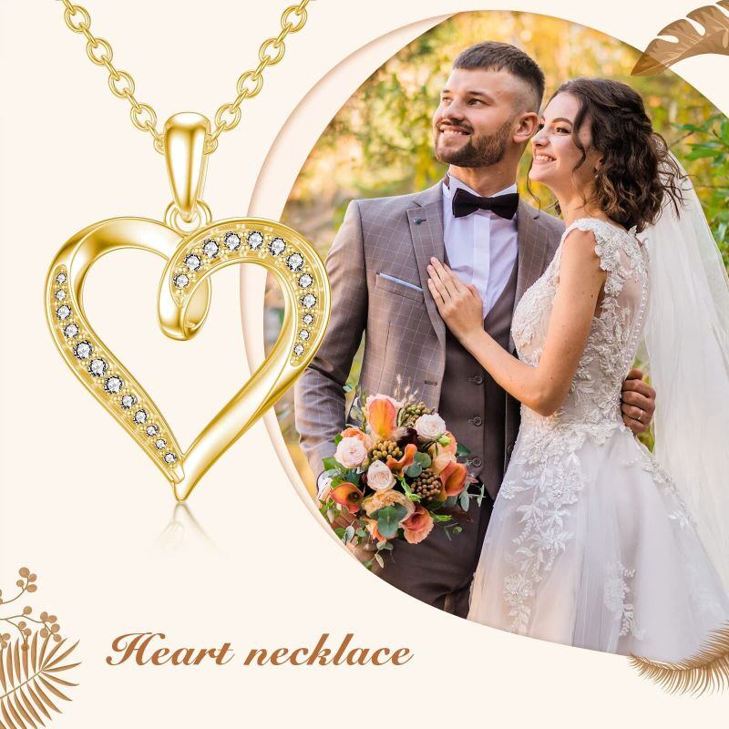 Collier pendentif cœur en or 14 carats et moissanite-5