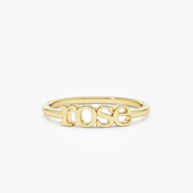Anillo clásico personalizado con inicial del nombre en oro de 10 quilates-1