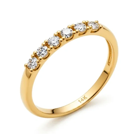 Anillo de boda personalizado con diamantes de laboratorio de corte redondo en oro de 14 quilates