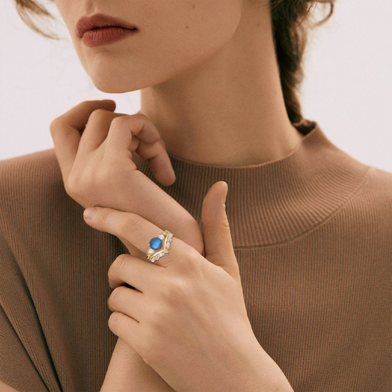 14K Gold Round Cut Labradorite & Moissanite & Opal Bridal Set-2