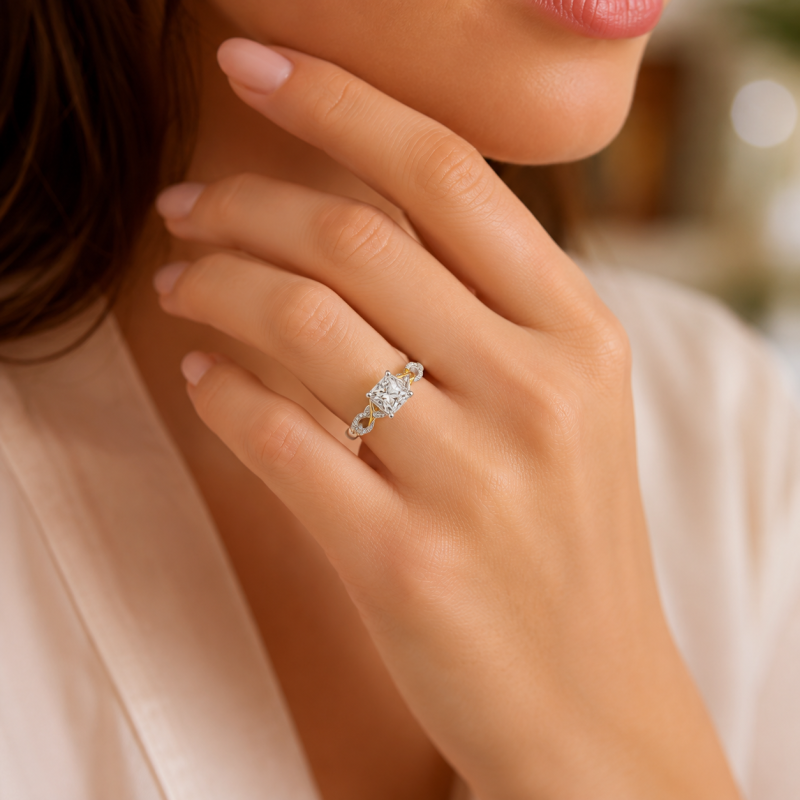Anillo de compromiso personalizado de oro de 10 quilates con moissanita bicolor para mujer.-2
