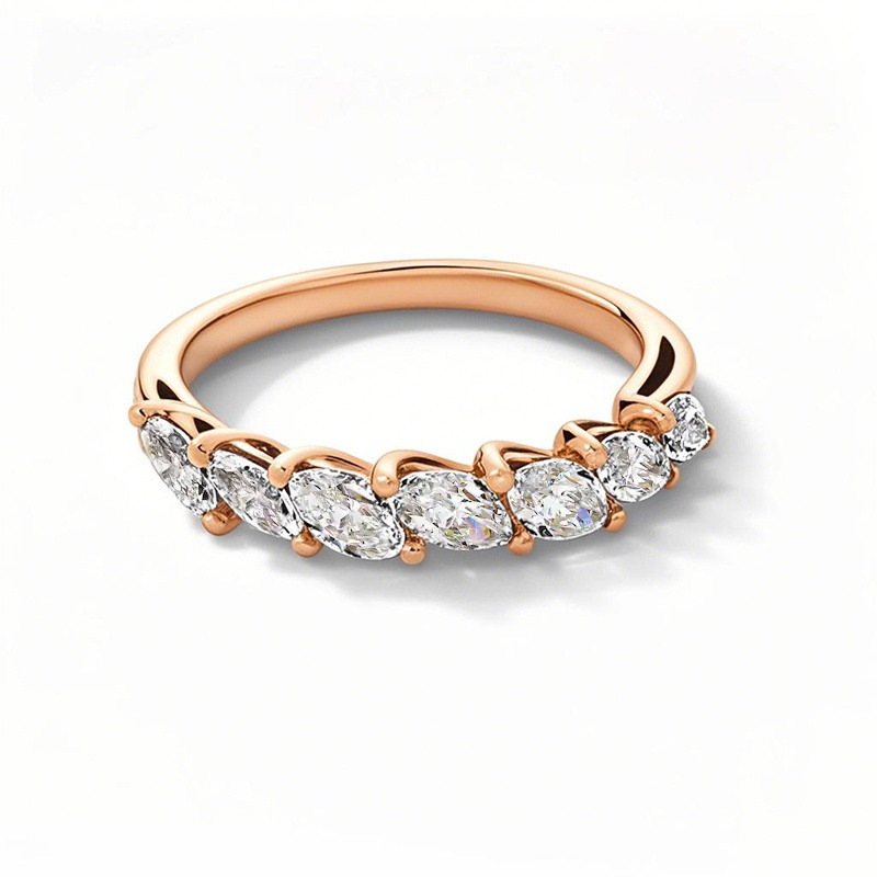 Stapelbarer Ring aus 10-karätigem Roségold mit einem im Labor hergestellten Diamanten im Marquise-Schliff (1 ct.T.W.), Farbe: D VVS 3EX-19