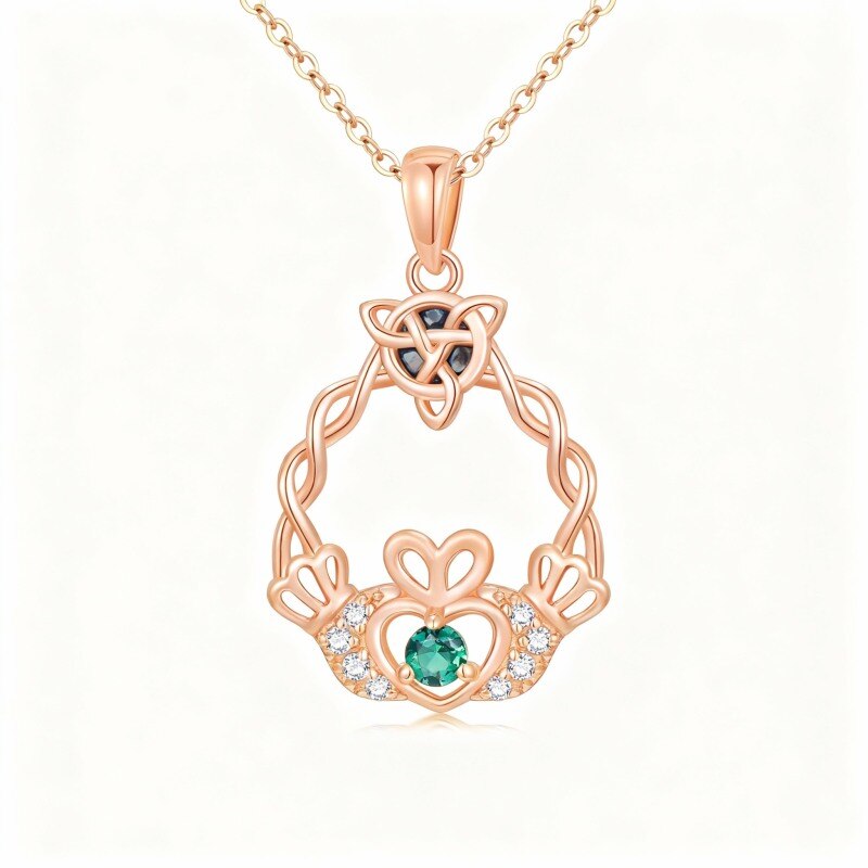 Collar con colgante de nudo celta y Claddagh en oro rosa de 18 quilates con incrustaciones de abulón y circonitas cúbicas-1