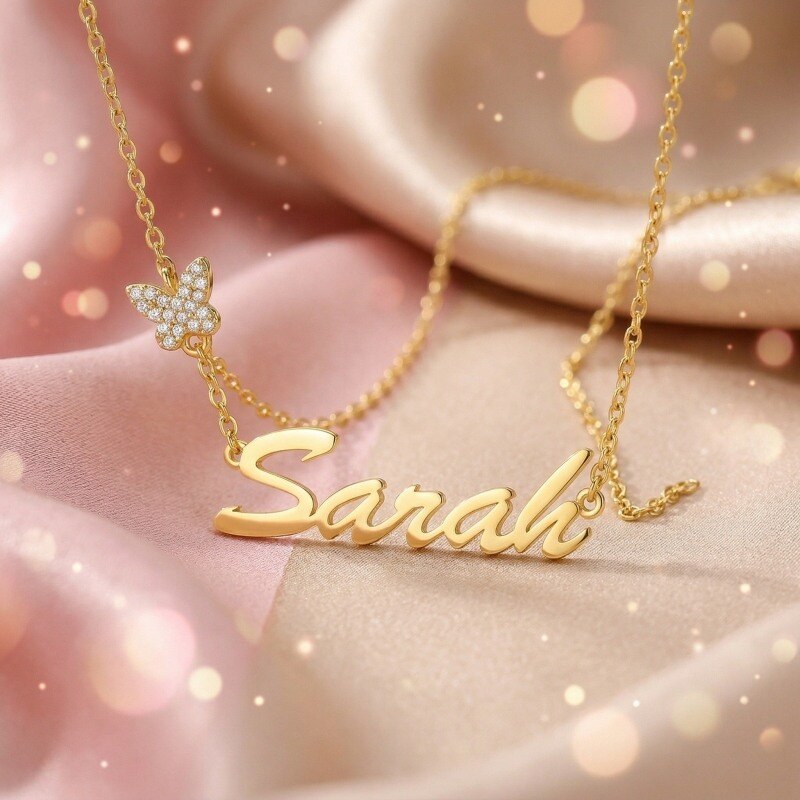 Klassische Schmetterlingskette aus 10-karätigem Roségold mit Zirkonia und personalisiertem Namen-3