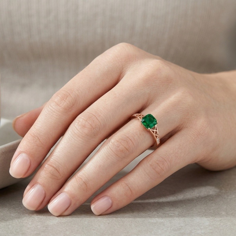 14K Rose Gold Cushion Cut Artificial Emerald & Moissanite Engagement Ring-2