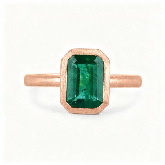 Bague de fiançailles pour couple en or rose 10 carats avec émeraude taille émeraude