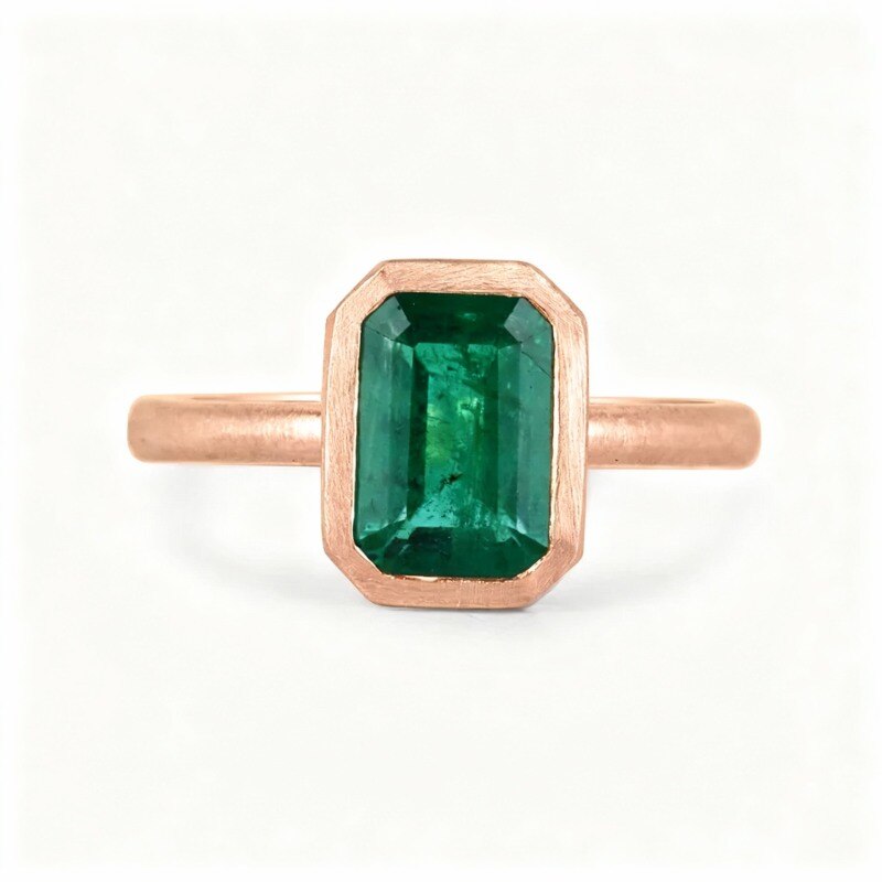 Bague de fiançailles en or rose 10 carats avec émeraude de synthèse taille émeraude-12