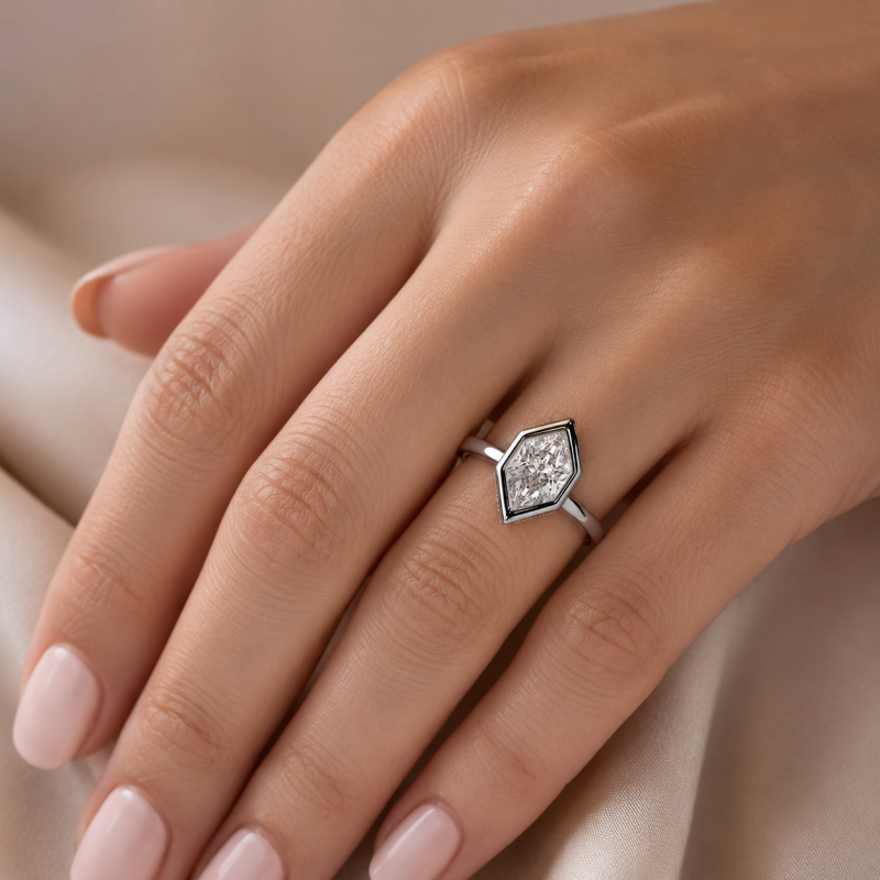 Verlobungsring aus 18-karätigem Roségold mit sechseckigem Moissanit-Solitär-2