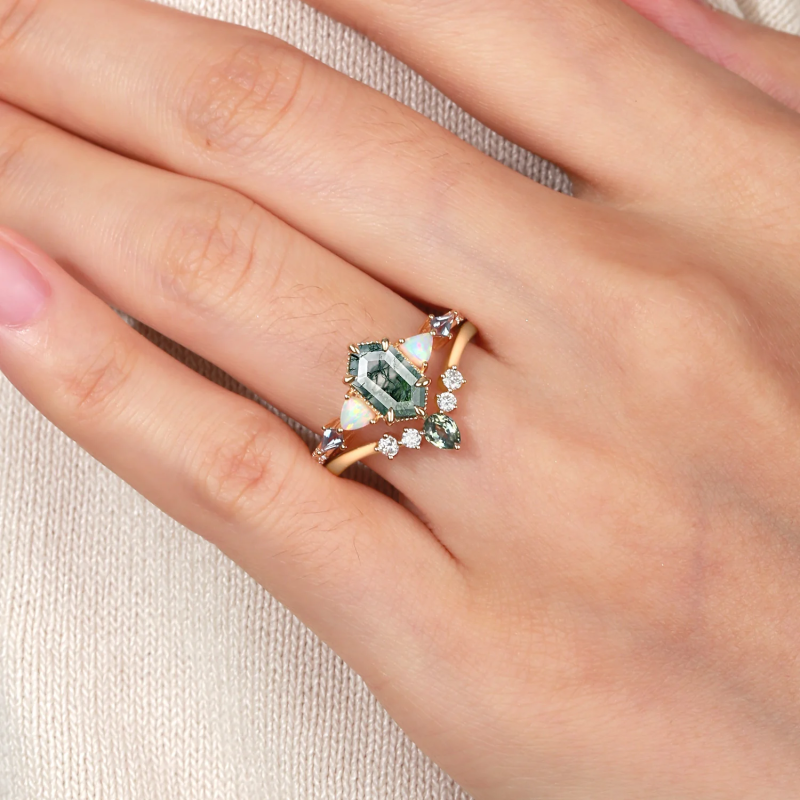 Anillo de ágata musgosa tallada hexagonal en oro rosa de 10 quilates-2