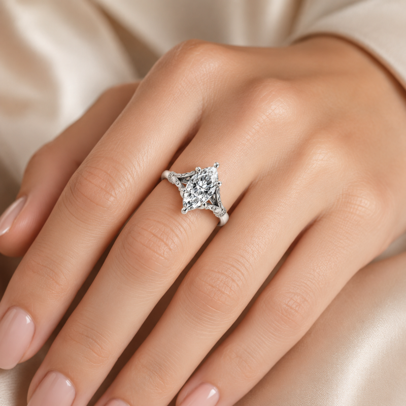 Verlobungsring aus 14-karätigem Roségold mit Solitär-Moissanit im Marquise-Schliff-2