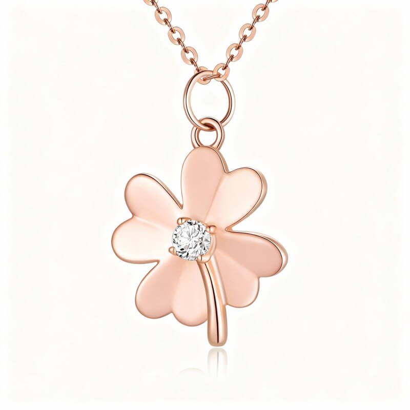Collar con colgante de trébol de cuatro hojas de moissanita en oro rosa de 10 quilates-1