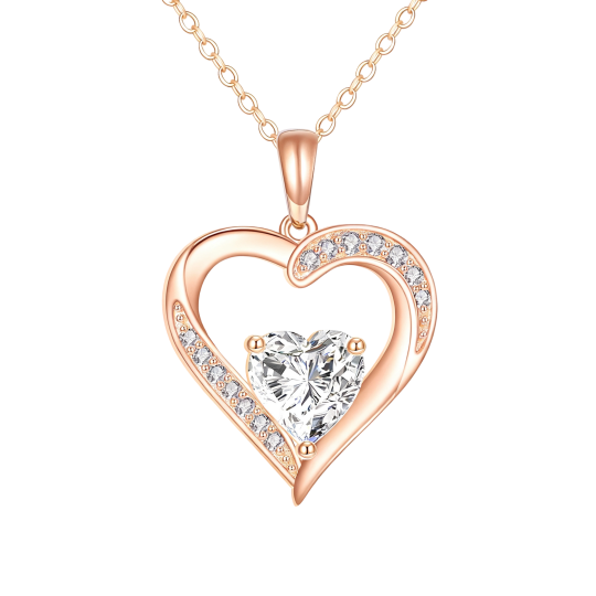 Halsketting met hartvormige hanger van 10 karaat roségoud en moissanite.