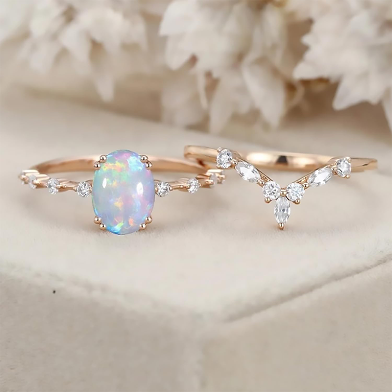 Ring aus 14-karätigem Roségold mit Opal und Moissanit-4