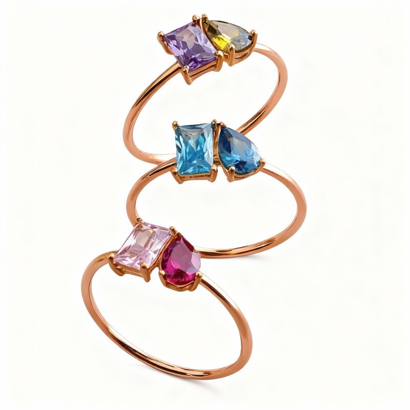 Anillo personalizado de oro rosa de 10 quilates con esmeralda talla pera y talla esmeralda creada en laboratorio-1