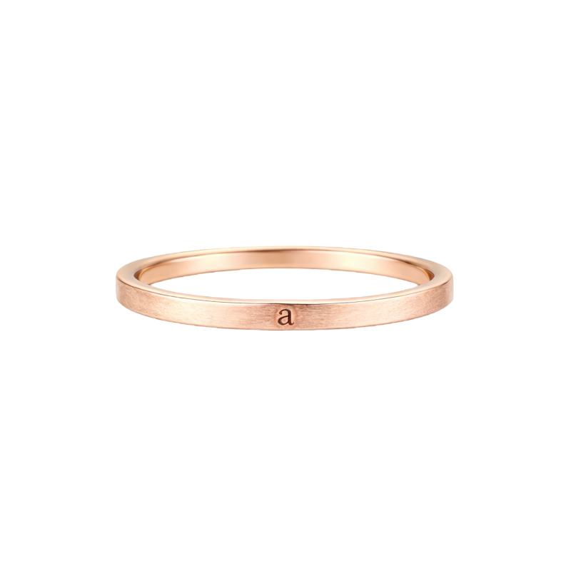 Anillo con inicial personalizada en oro rosa de 18 quilates-1