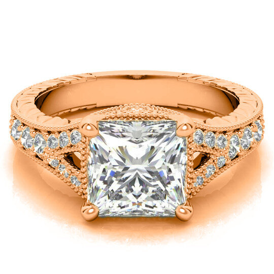 Anillo de compromiso vintage de oro rosa de 10 quilates con moissanita talla princesa