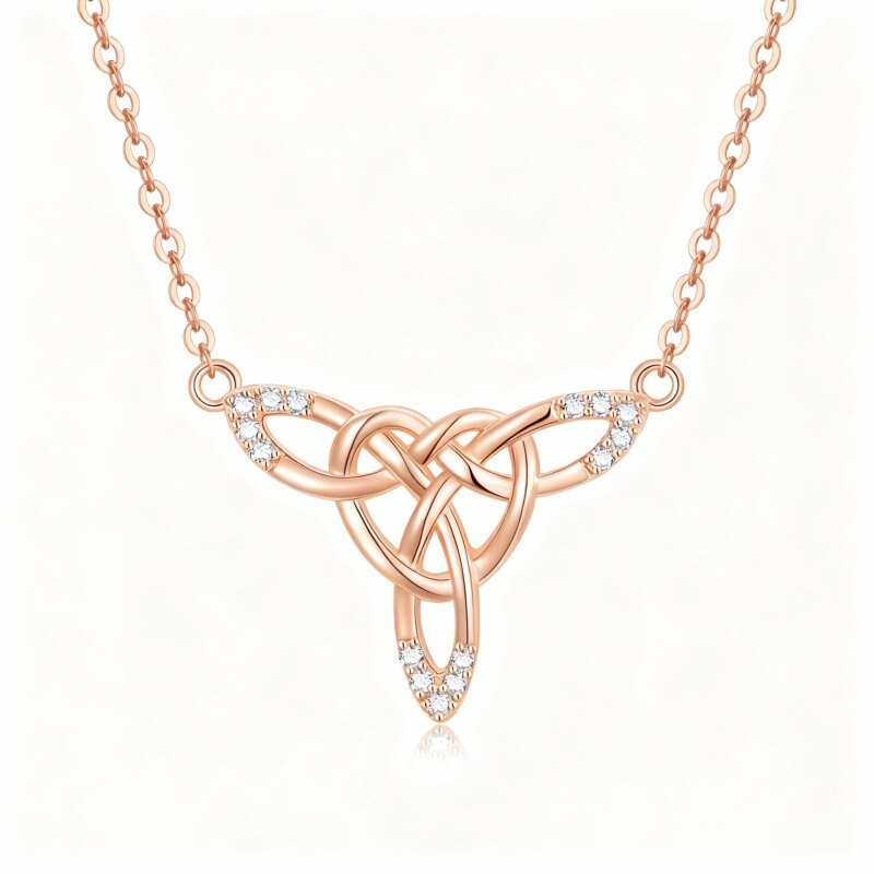 Collar con colgante de nudo celta de circonita cúbica de corte redondo en oro rosa de 18 quilates-1