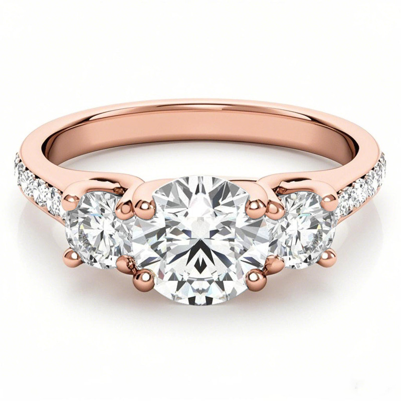 Anillo de compromiso de tres piedras con moissanita redonda de oro rosa de 14 quilates-1