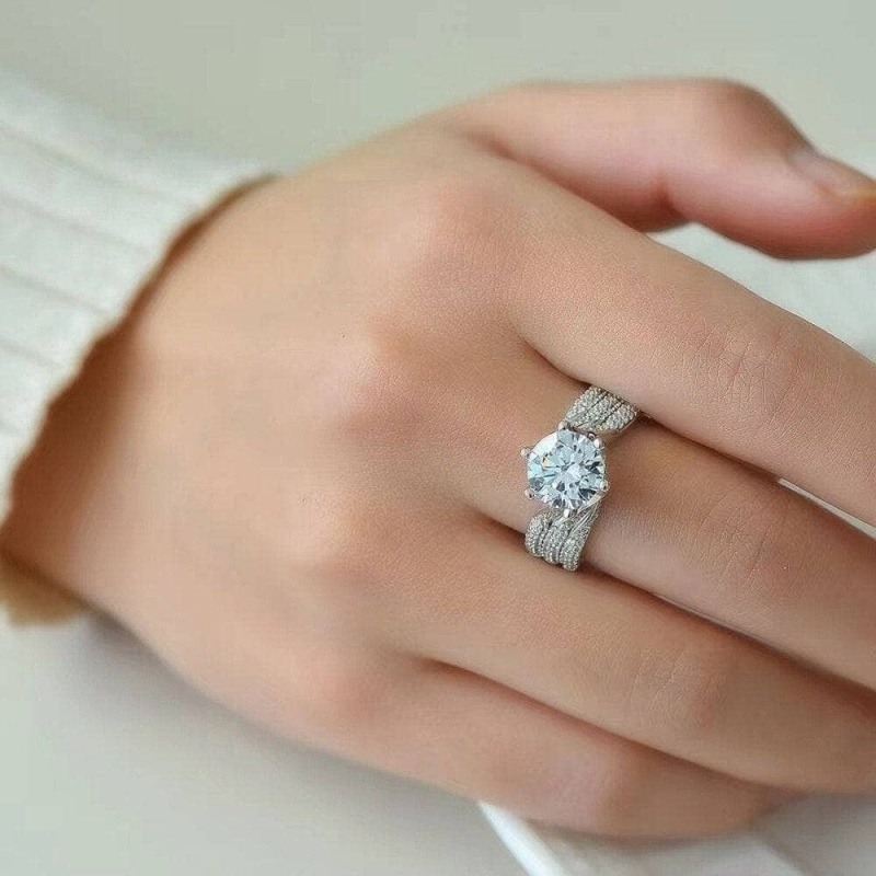 10K White Gold 1.5 to 5 CT Round Moissanite Couple Engagement Ring-2