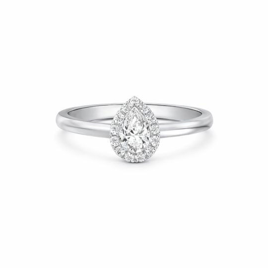 Anillo de compromiso de moissanita con corte pera en oro blanco de 14 quilates